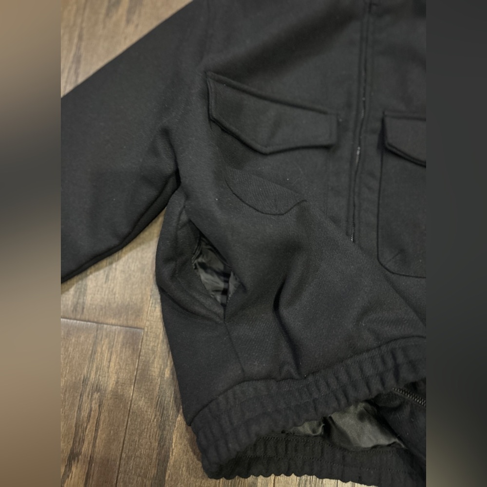 Zara Jacked - Picture 10 of 12
